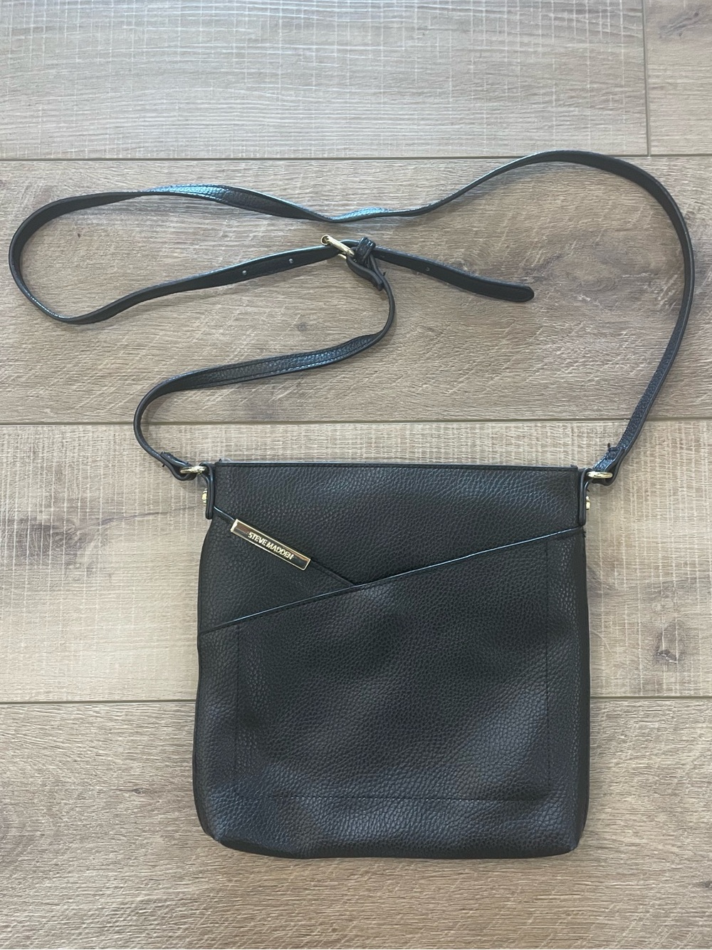 Steve Madden Black Leather Crossbody with Gold Accent